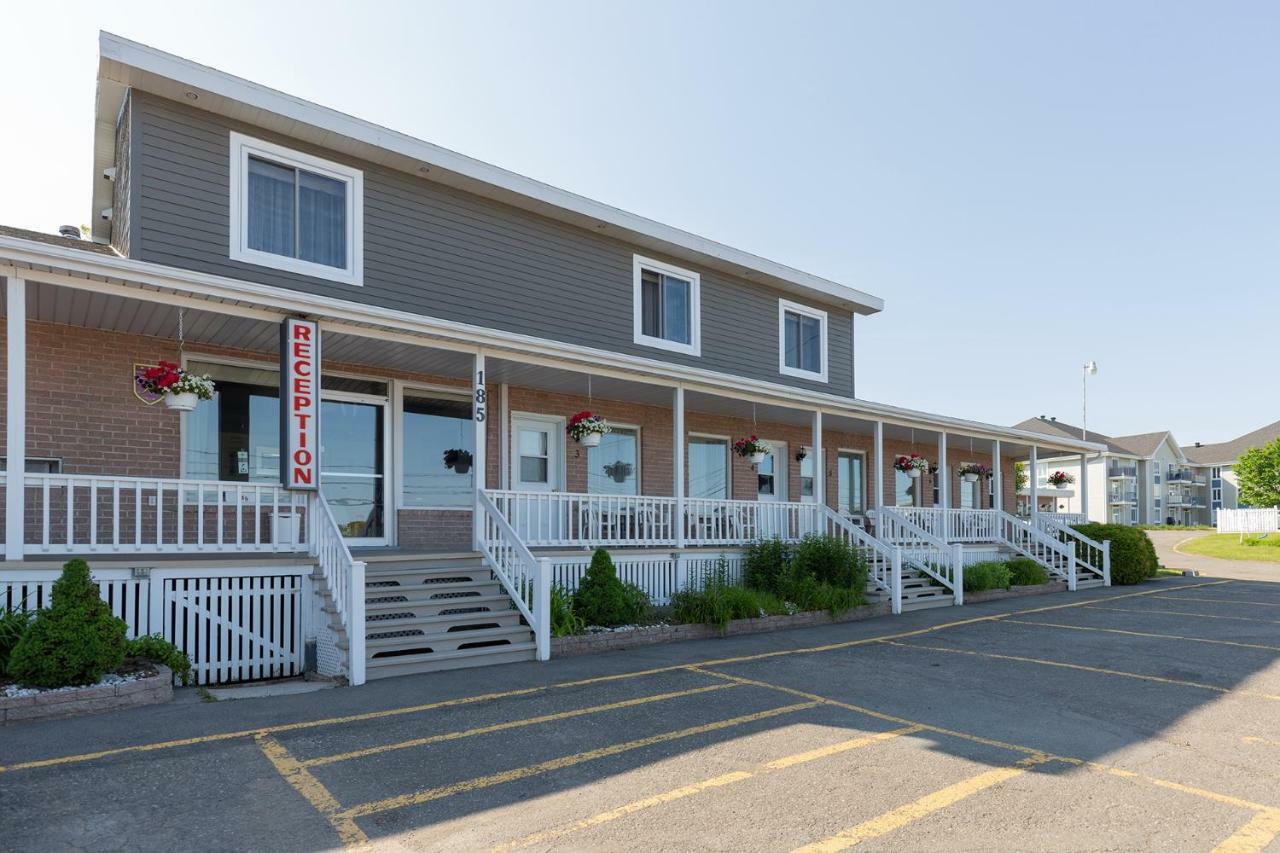 Motel Au Vieux Piloteux Rivière-du-Loup Exterior foto